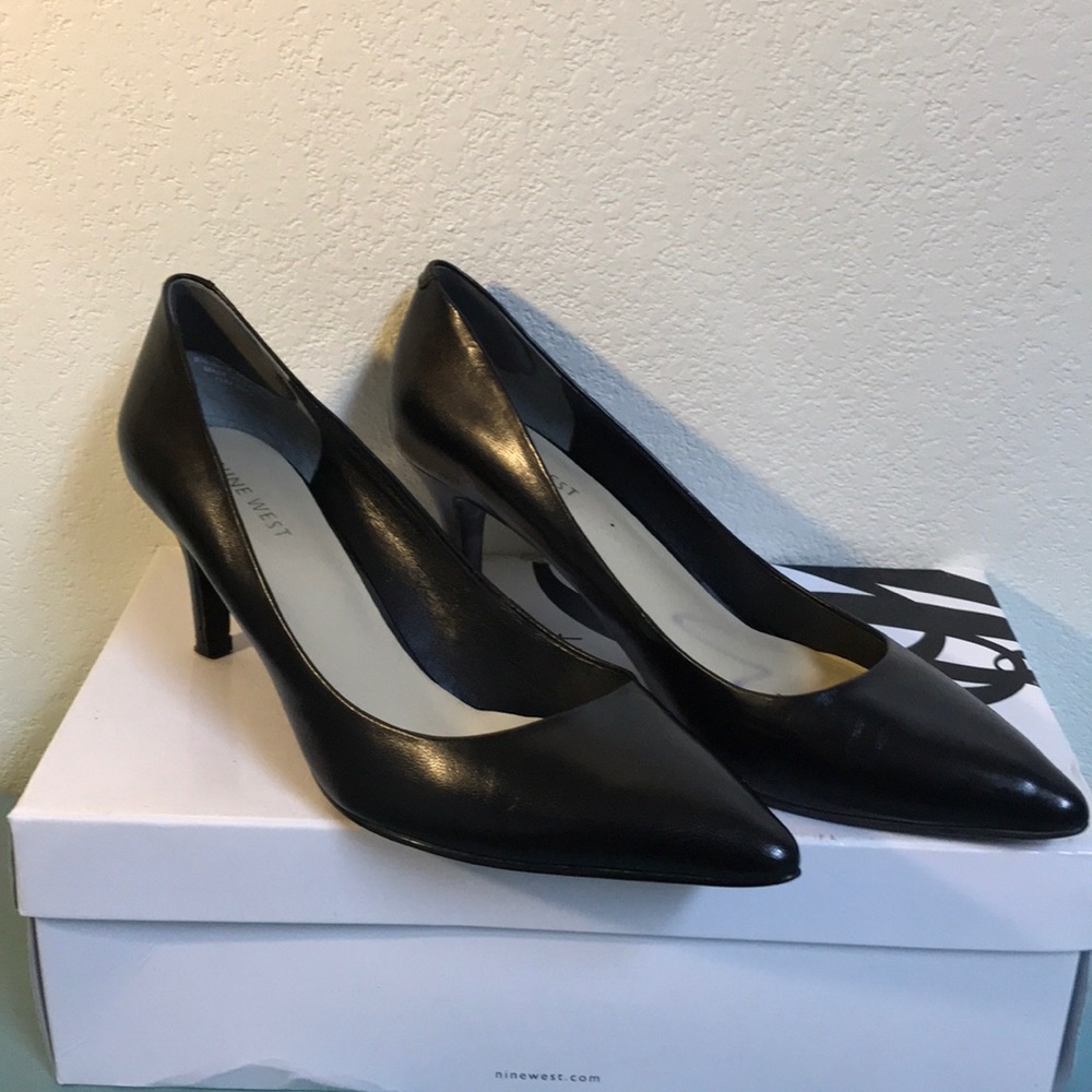 NINE WEST Evermoreo Black Pumps
